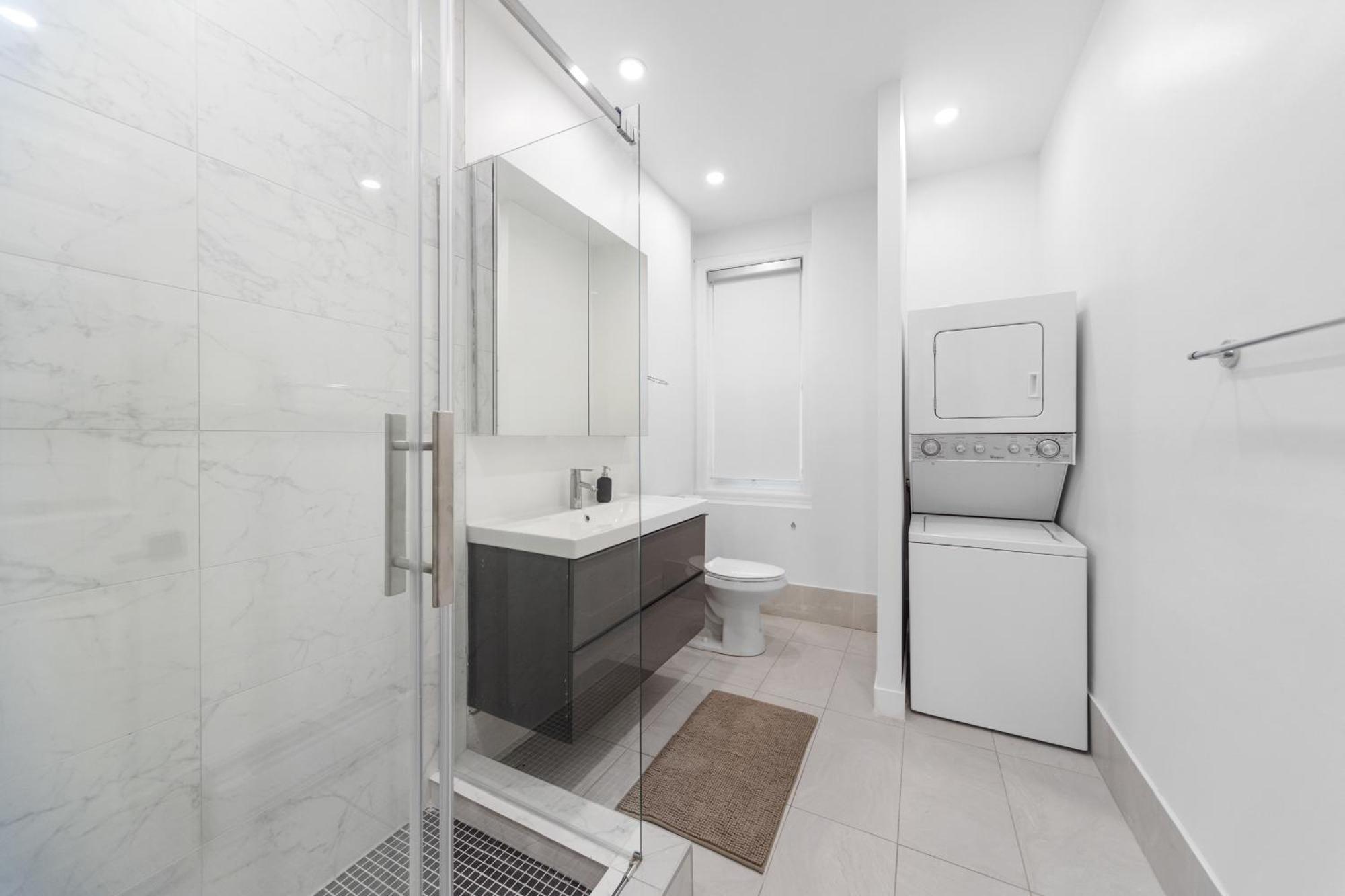 Modern And Cozy 4 Bedrooms Sleep 12 Montreal Exteriér fotografie